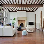 Beautiful Apartment In The Marais - 3Bdr 6P - Paris